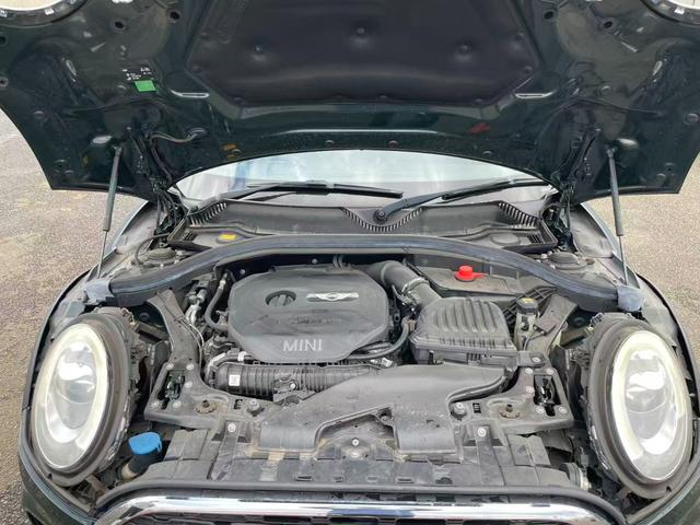 MINI ジョンクーパーワークス クラブマン LEDヘッドランプ パーキングアシスト HDDナビ USB接続 レザーシート ETC 4WD ナビ アクティブクルーズ オートエアコン バックモニター ブルートゥース(23枚目)