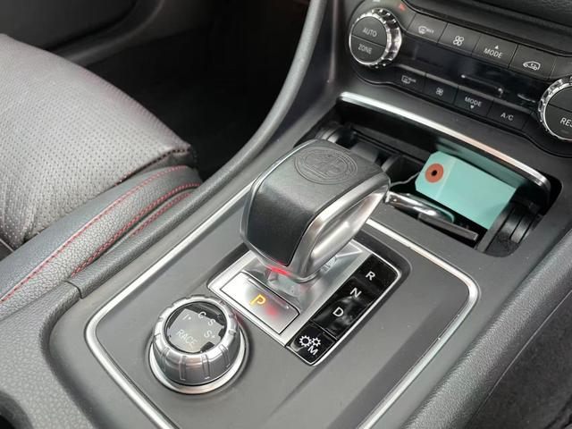 ＣＬＡクラス ＣＬＡ４５　４マチック　ＣＬＡ４５　４マチック（５名）　Ｐアシスト　オートハイビーム　レザーシート　電動シート　４ＷＤ　ナビ　オートライト　オートエアコン　クルコン　Ｂｌｕｅｔｏｏｔｈオーディオ（15枚目）