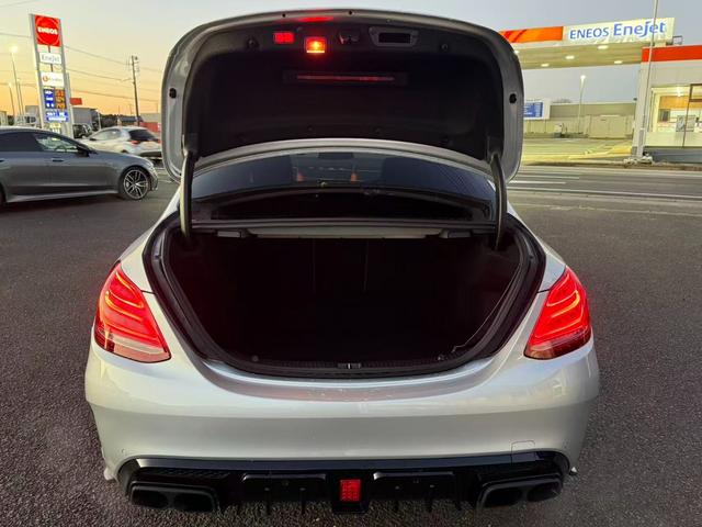 Cクラス C43 4マチック C43 4マチック(5名) 黒革シート 4WD Pアシスト ナビ ハイビームアシスト アクティブクルーズコントロール 電動パワーシート Bluetoothオーディオ(7枚目)