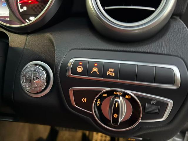 Cクラス C43 4マチック C43 4マチック(5名) 黒革シート 4WD Pアシスト ナビ ハイビームアシスト アクティブクルーズコントロール 電動パワーシート Bluetoothオーディオ(24枚目)