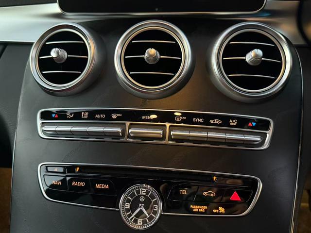 Cクラス C43 4マチック C43 4マチック(5名) 黒革シート 4WD Pアシスト ナビ ハイビームアシスト アクティブクルーズコントロール 電動パワーシート Bluetoothオーディオ(29枚目)