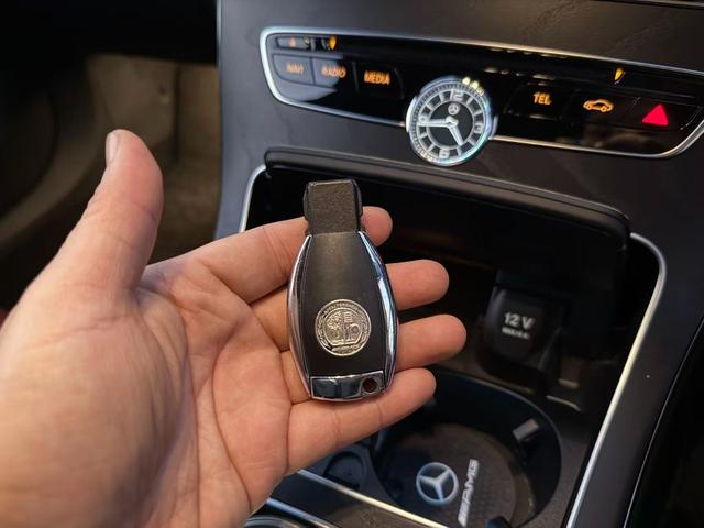 Cクラス C43 4マチック C43 4マチック(5名) 黒革シート 4WD Pアシスト ナビ ハイビームアシスト アクティブクルーズコントロール 電動パワーシート Bluetoothオーディオ(32枚目)