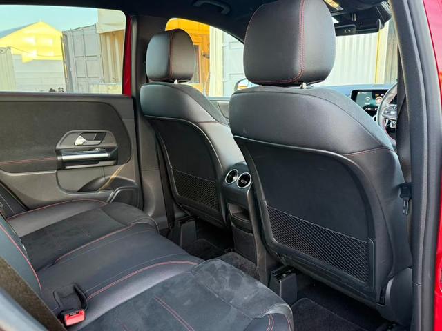 �����A�O���Ƃ��ɒ��J�Ɏg�p����A��������Ԃ�ۂ��Ă��܂��B