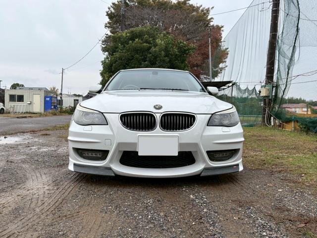 5シリーズ 530i(2枚目)