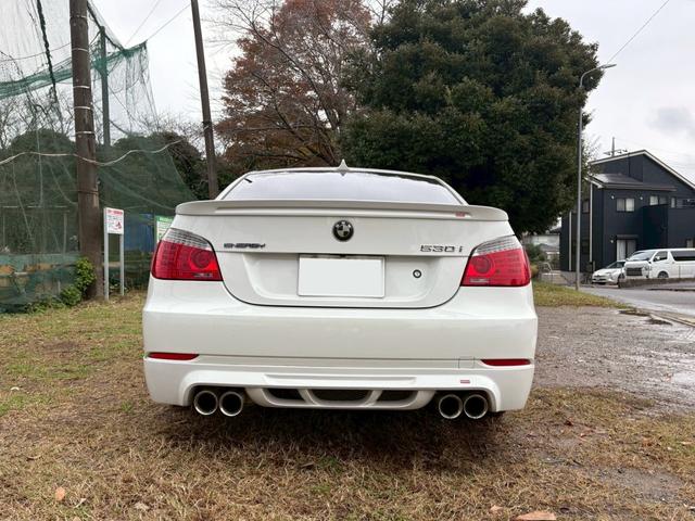 5シリーズ 530i(6枚目)