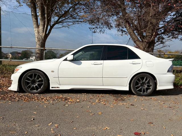 アルテッツァ ＲＳ２００（5枚目）