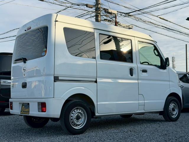 ＮＶ１００クリッパーバン 　車検２年付き　ポータブルナビ　キーレス　内外装クリーニング済み　メンテナンス済み（6枚目）