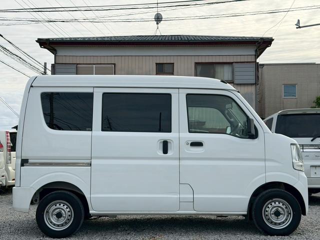 ＮＶ１００クリッパーバン 　車検２年付き　ポータブルナビ　キーレス　内外装クリーニング済み　メンテナンス済み（7枚目）