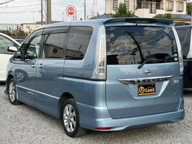 セレナ ハイウェイスターＧ　Ｓ－ハイブリッド　エアロモード　寒冷地仕様　フルフラット　ウォークスルー　３列シート　エコモード　キーレス　ダブルエアコン　ＡＢＳ　オートクルーズコントロール　横滑り防止　Ｓキー　セキュリティ　衝突安全ボディ（5枚目）