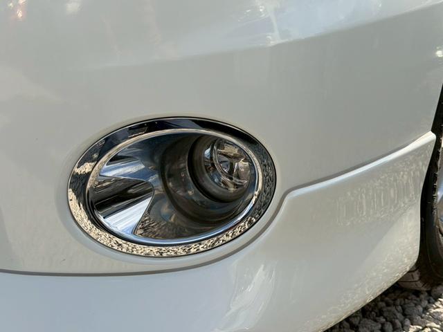 セレナ ハイウェイスター　Ｖエアロセレクション　車検２年付き　インテリジェントキー　キーレスエントリー　助手席エアバッグ　３列　ウォークスルー　盗難防止装置　衝突安全ボディ　フルフラット　ＡＢＳ　パワーウィンド　パワーステアリング（13枚目）