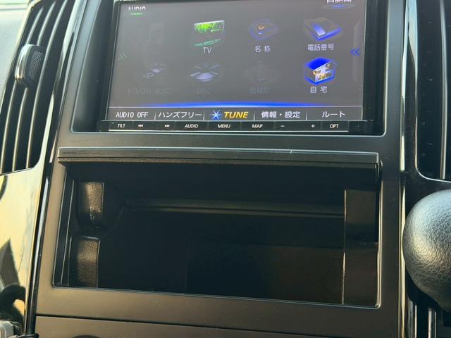 セレナ ハイウェイスター　Ｖエアロセレクション　車検２年付き　インテリジェントキー　キーレスエントリー　助手席エアバッグ　３列　ウォークスルー　盗難防止装置　衝突安全ボディ　フルフラット　ＡＢＳ　パワーウィンド　パワーステアリング（53枚目）