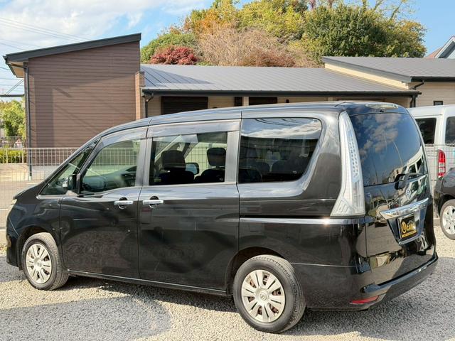 セレナ ２０Ｓ　セレナ　２０Ｓ　Ｒ９年２月　ボディー研磨コーティング　内装クリーニング済みＥＳＣ　パワーステアリング　フルフラットシート　衝突安全ボディ　ＰＷ　エアＢ　オートクルーズコントロール　デュアルエアコン（4枚目）