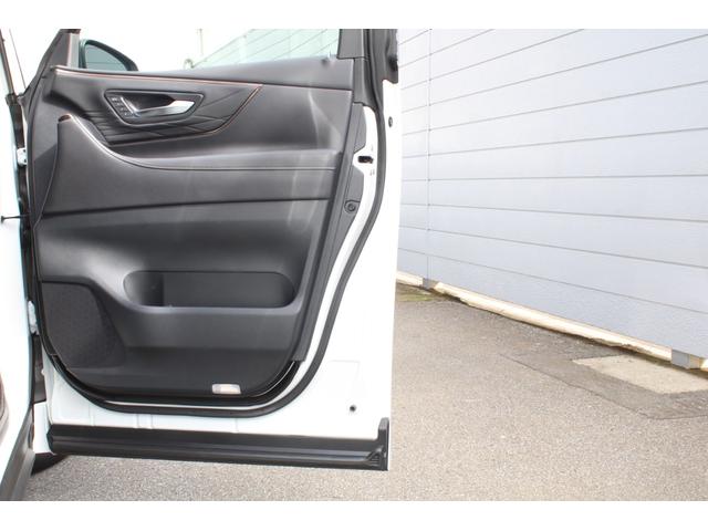 アルファード Z 1オーナー トヨタチームメイト トヨタセーフティセンス 左右独立ムーンルーフ 14型Dナビ フルセグ 13.2型Fダウンモニター ETC2.0 前後ドラレコ パノラミックビューモニター メーカー保証(32枚目)