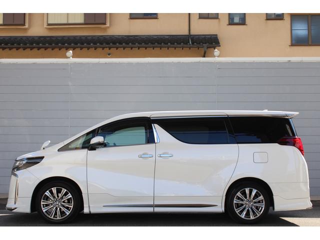 アルファード 2.5S タイプゴールドIII 1オーナー モデリスタ トヨタセーフティセンス レーダークルーズ BSM ツインムーンルーフ 黒半革 9型ナビ フルセグ 12.1型Fダウンモニター ETC ドラレコ Bカメラ パワーBドア 2年保証(20枚目)