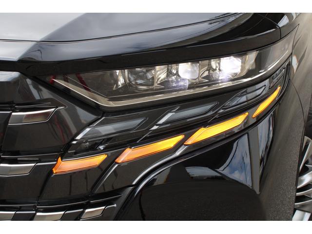 アルファードハイブリッド Z 1オーナー トヨタセーフティセンス 左右独立ムーンルーフ 14型Dナビ フルセグ 12.1型Fダウンモニター ETC2.0 前後ドラレコ パノラミックビューモニター パワーBドア メーカー保証(18枚目)