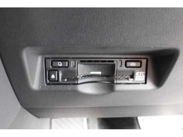 アルファードハイブリッド Z 1オーナー トヨタセーフティセンス 左右独立ムーンルーフ 14型Dナビ フルセグ 12.1型Fダウンモニター ETC2.0 前後ドラレコ パノラミックビューモニター パワーBドア メーカー保証(73枚目)