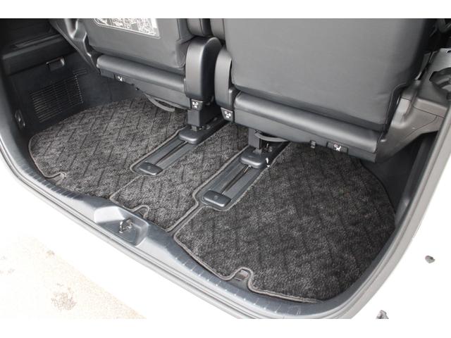 ヴェルファイア ２．５Ｚ　Ｇエディション　１オーナー　トヨタセーフティセンス　レーダークルーズ　ＪＢＬサウンド　ツインムーンルーフ　９．２型ＳＤナビ　フルセグ　１２．１型Ｆダウンモニター　ＥＴＣ　パワーＢドア　３眼ＬＥＤヘッドライト　２年保証（11枚目）