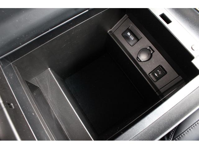 ヴェルファイア ２．５Ｚ　Ｇエディション　１オーナー　トヨタセーフティセンス　レーダークルーズ　ＪＢＬサウンド　ツインムーンルーフ　９．２型ＳＤナビ　フルセグ　１２．１型Ｆダウンモニター　ＥＴＣ　パワーＢドア　３眼ＬＥＤヘッドライト　２年保証（57枚目）