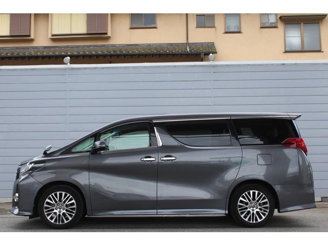 アルファード 2.5S Cパッケージ プリクラッシュセーフティ レーダークルーズ 黒半革 9型ナビ フルセグ 12.1型Fダウンモニター ETC Bカメラ ハンドルヒーター パワーBドア 2眼LEDライト 18インチAW 2年保証(20枚目)