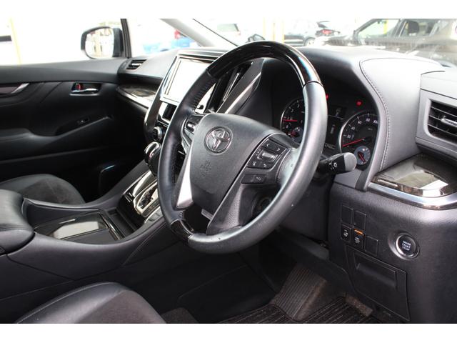 アルファード 2.5S Cパッケージ プリクラッシュセーフティ レーダークルーズ 黒半革 9型ナビ フルセグ 12.1型Fダウンモニター ETC Bカメラ ハンドルヒーター パワーBドア 2眼LEDライト 18インチAW 2年保証(27枚目)