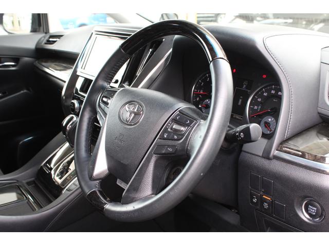 アルファード 2.5S Cパッケージ プリクラッシュセーフティ レーダークルーズ 黒半革 9型ナビ フルセグ 12.1型Fダウンモニター ETC Bカメラ ハンドルヒーター パワーBドア 2眼LEDライト 18インチAW 2年保証(33枚目)