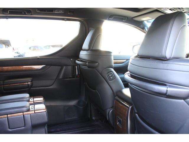 ヴェルファイア ３．５エグゼクティブラウンジ　モデリスタ　ＪＢＬサウンド　プリクラッシュセーフティ　レーダークルーズ　９．２型ナビ　フルセグ　１２．１型Ｆダウンモニター　ＥＴＣ２．０　ドラレコ　パノラミックビューモニター　１７インチＡＷ　２年保証（29枚目）