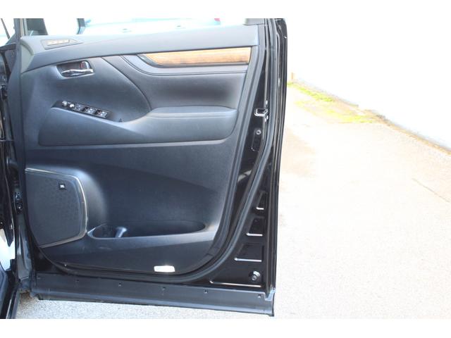 ヴェルファイア ３．５エグゼクティブラウンジ　モデリスタ　ＪＢＬサウンド　プリクラッシュセーフティ　レーダークルーズ　９．２型ナビ　フルセグ　１２．１型Ｆダウンモニター　ＥＴＣ２．０　ドラレコ　パノラミックビューモニター　１７インチＡＷ　２年保証（32枚目）