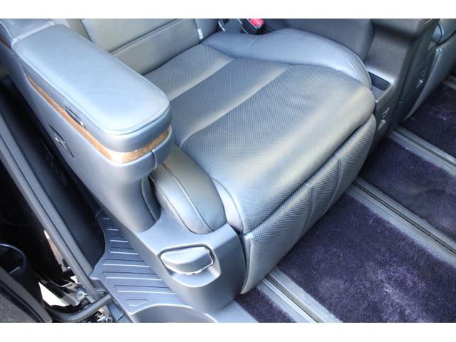 ヴェルファイア ３．５エグゼクティブラウンジ　モデリスタ　ＪＢＬサウンド　プリクラッシュセーフティ　レーダークルーズ　９．２型ナビ　フルセグ　１２．１型Ｆダウンモニター　ＥＴＣ２．０　ドラレコ　パノラミックビューモニター　１７インチＡＷ　２年保証（44枚目）