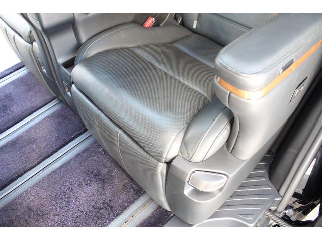 ヴェルファイア ３．５エグゼクティブラウンジ　モデリスタ　ＪＢＬサウンド　プリクラッシュセーフティ　レーダークルーズ　９．２型ナビ　フルセグ　１２．１型Ｆダウンモニター　ＥＴＣ２．０　ドラレコ　パノラミックビューモニター　１７インチＡＷ　２年保証（46枚目）