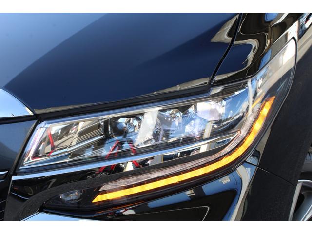 アルファード 2.5S タイプゴールドIII 1オーナー トヨタセーフティセンス レーダークルーズ ツインムーンルーフ 黒半革 BSM 9型Dナビ フルセグ 12.1型Fダウンモニター ETC2.0 ドラレコ Bカメラ 18インチAW 2年保証(18枚目)