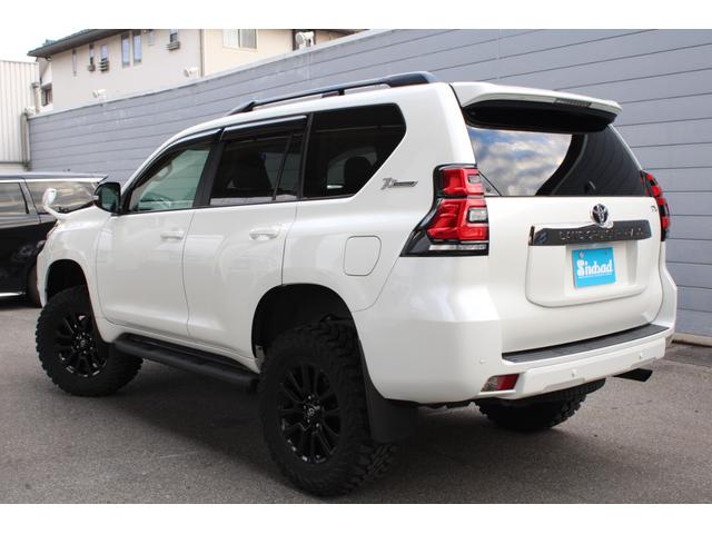 ランドクルーザープラド ＴＸ　Ｌパッケージ　７０ｔｈアニバーサリーリミテッド　１オーナー　ビルシュタインショック　トヨタセーフティセンス　レーダークルーズＣ　ムーンルーフ　茶本革　アルパインナビ　フルセグ　ＥＴＣ　Ｂカメラ　デジタルインナーミラー　１８インチＡＷ　２年保証（28枚目）