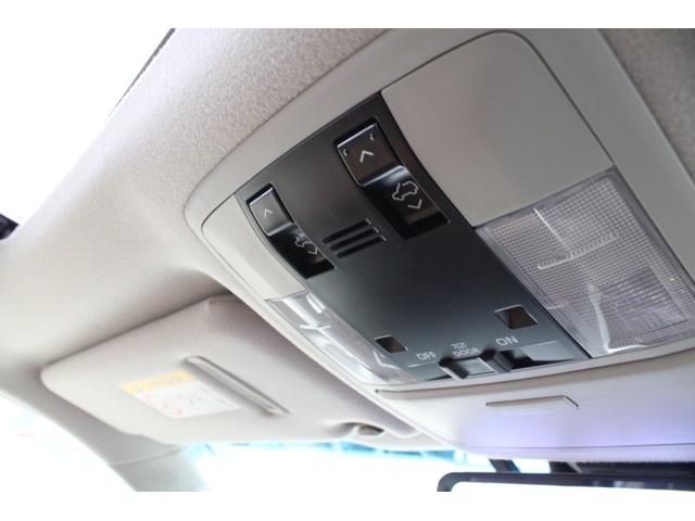 ランドクルーザープラド ＴＸ　Ｌパッケージ　７０ｔｈアニバーサリーリミテッド　１オーナー　ビルシュタインショック　トヨタセーフティセンス　レーダークルーズＣ　ムーンルーフ　茶本革　アルパインナビ　フルセグ　ＥＴＣ　Ｂカメラ　デジタルインナーミラー　１８インチＡＷ　２年保証（55枚目）