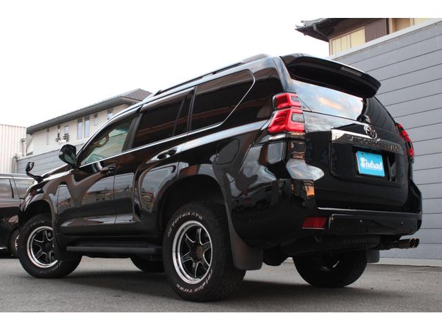 ランドクルーザープラド ＴＸ　Ｌパッケージ　７０ｔｈアニバーサリーリミテッド　１オーナー　トヨタセーフティセンス　レーダークルーズＣ　茶本革電動シート　ムーンルーフ　９型ＳＤナビ　フルセグ　ＥＴＣ２．０　Ｂカメラ　ＬＥＤヘッドライト　ＬＥＤフォグ　社外１７インチＡＷ　２年保証（7枚目）