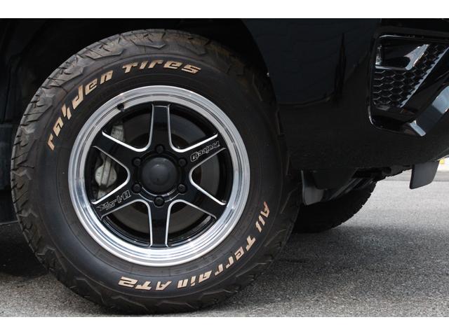 ランドクルーザープラド ＴＸ　Ｌパッケージ　７０ｔｈアニバーサリーリミテッド　１オーナー　トヨタセーフティセンス　レーダークルーズＣ　茶本革電動シート　ムーンルーフ　９型ＳＤナビ　フルセグ　ＥＴＣ２．０　Ｂカメラ　ＬＥＤヘッドライト　ＬＥＤフォグ　社外１７インチＡＷ　２年保証（12枚目）