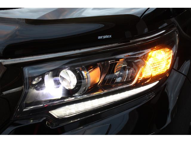 ランドクルーザープラド ＴＸ　Ｌパッケージ　７０ｔｈアニバーサリーリミテッド　１オーナー　トヨタセーフティセンス　レーダークルーズＣ　茶本革電動シート　ムーンルーフ　９型ＳＤナビ　フルセグ　ＥＴＣ２．０　Ｂカメラ　ＬＥＤヘッドライト　ＬＥＤフォグ　社外１７インチＡＷ　２年保証（18枚目）