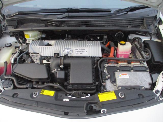 プリウス Gツーリングセレクション ドライブレコーダー ETC TV オートクルーズコントロール アルミホイール オートライト LEDヘッドランプ ヘッドライトウォッシャー スマートキー 電動格納ミラー CVT 盗難防止システム(19枚目)