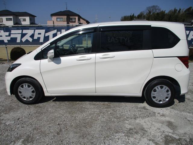 フリード フレックス　Ｆパッケージ　ナビ　ＴＶ　両側スライドドア　キーレスエントリー　電動格納ミラー　ＣＶＴ　衝突安全ボディ　ＡＢＳ　エアコン　パワーステアリング　パワーウィンドウ（28枚目）