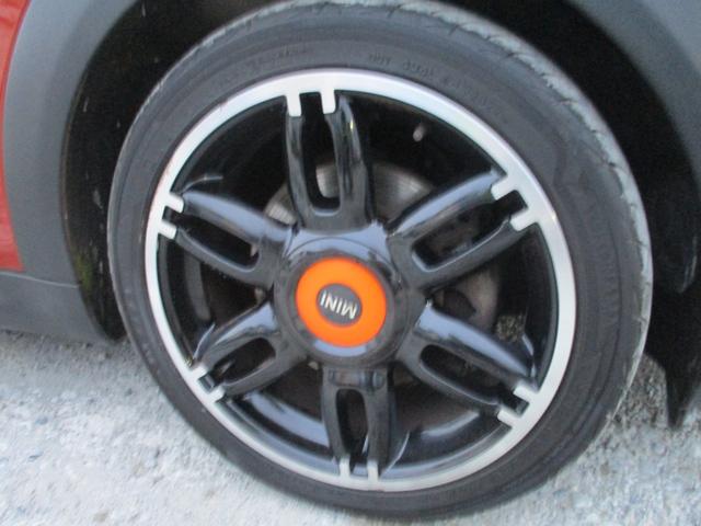 MINI ワン アルミホイール キーレスエントリー AT 盗難防止システム ABS CD ミュージックプレイヤー接続可 エアコン パワーステアリング パワーウィンドウ 運転席エアバッグ(20枚目)