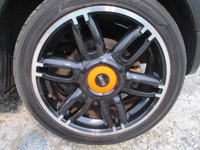 MINI ワン アルミホイール キーレスエントリー AT 盗難防止システム ABS CD ミュージックプレイヤー接続可 エアコン パワーステアリング パワーウィンドウ 運転席エアバッグ(25枚目)