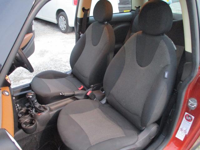 MINI ワン アルミホイール キーレスエントリー AT 盗難防止システム ABS CD ミュージックプレイヤー接続可 エアコン パワーステアリング パワーウィンドウ 運転席エアバッグ(33枚目)