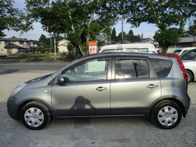 ノート 15S Vパッケージ ETC ナビ TV スマートキー 電動格納ミラー CVT 衝突安全ボディ ABS CD エアコン パワーステアリング パワーウィンドウ(15枚目)