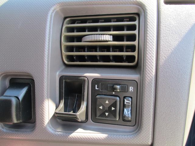 ｅＫワゴン ブラックインテリアエディション　Ｍ　キーレスエントリー　電動格納ミラー　ベンチシート　ＡＴ　ＣＤ　カセット　アルミホイール　衝突安全ボディ　エアコン　パワーステアリング　パワーウィンドウ（4枚目）