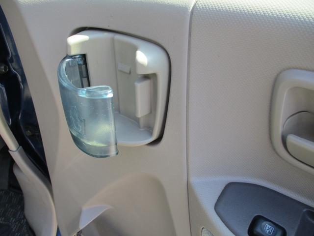 ｅＫワゴン ブラックインテリアエディション　Ｍ　キーレスエントリー　電動格納ミラー　ベンチシート　ＡＴ　ＣＤ　カセット　アルミホイール　衝突安全ボディ　エアコン　パワーステアリング　パワーウィンドウ（7枚目）