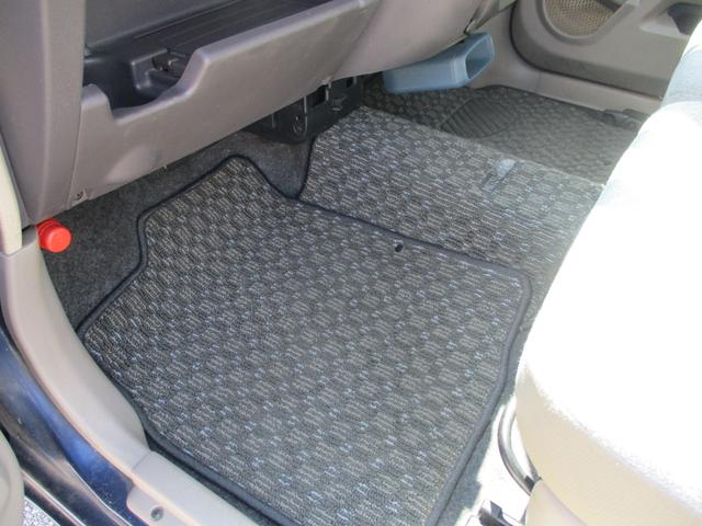 ｅＫワゴン ブラックインテリアエディション　Ｍ　キーレスエントリー　電動格納ミラー　ベンチシート　ＡＴ　ＣＤ　カセット　アルミホイール　衝突安全ボディ　エアコン　パワーステアリング　パワーウィンドウ（28枚目）