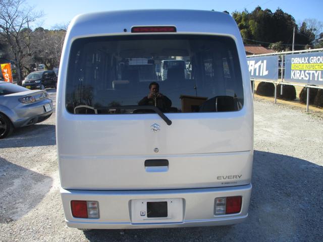 エブリイ ジョイン　ＭＴ　両側スライドドア　盗難防止システム　ＡＢＳ　エアコン　パワーステアリング　パワーウィンドウ　運転席エアバッグ　助手席エアバッグ　ＣＤ（16枚目）