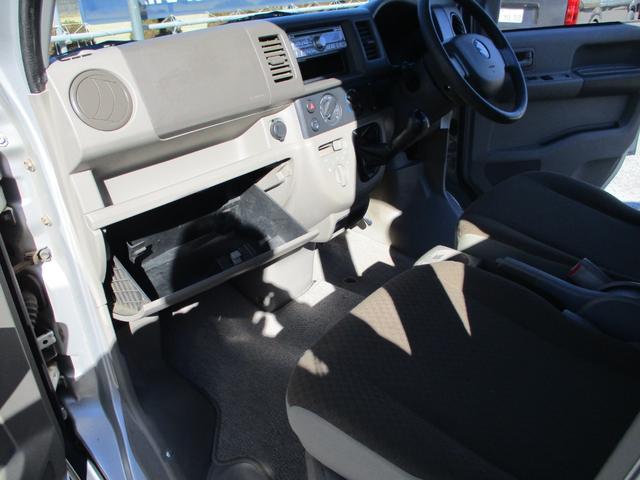エブリイ ジョイン　ＭＴ　両側スライドドア　盗難防止システム　ＡＢＳ　エアコン　パワーステアリング　パワーウィンドウ　運転席エアバッグ　助手席エアバッグ　ＣＤ（38枚目）
