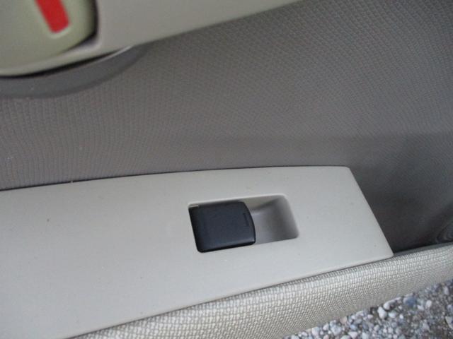 マーチ １２ｃ　ＥＴＣ　キーレスエントリー　電動格納ミラー　ＡＴ　衝突安全ボディ　ＡＢＳ　ＣＤ　エアコン　パワーステアリング　パワーウィンドウ（26枚目）