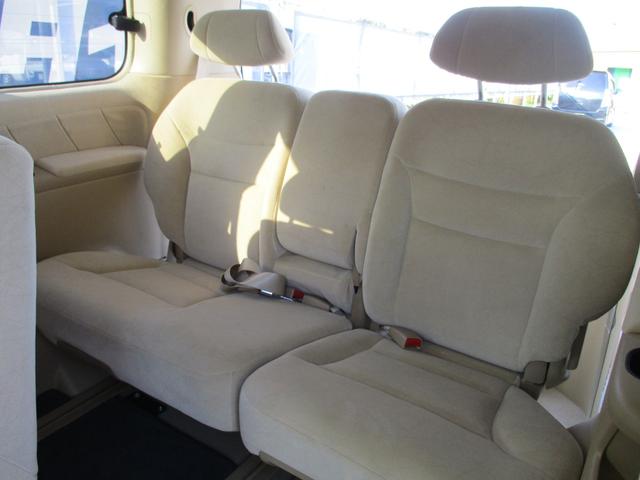 エリシオン Ｇ　ＥＴＣ　ナビ　ＴＶ　クリアランスソナー　両側スライド・片側電動　ＨＩＤ　キーレスエントリー　電動格納ミラー　３列シート　チップアップシート　ＡＴ　アルミホイール　盗難防止システム　衝突安全ボディ（32枚目）