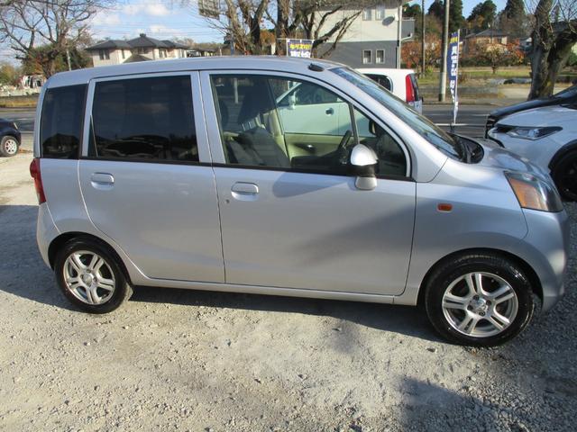 ライフ コンフォートスペシャル　キーレスエントリー　ベンチシート　ＡＴ　ＡＢＳ　ＣＤ　ミュージックプレイヤー接続可　アルミホイール　衝突安全ボディ　エアコン　パワーステアリング　パワーウィンドウ（14枚目）