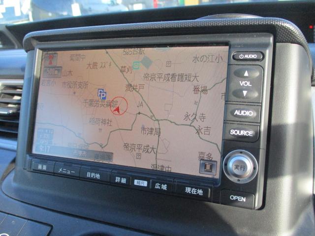 ステップワゴン スパーダＳ　ＨＤＤナビ　スマートスタイルＥＤ　ドライブレコーダー　ＥＴＣ　バックカメラ　ナビ　ＴＶ　両側電動スライドドア　ＨＩＤ　スマートキー　電動格納ミラー　後席モニター　３列シート　ＡＴ　アルミホイール　１００Ｖ電源　盗難防止システム（3枚目）